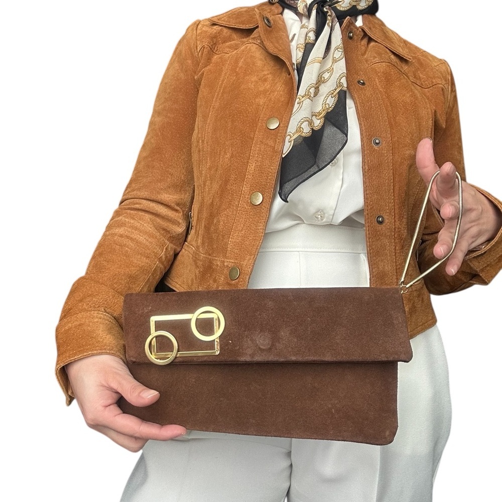 Brown leather clutch with minimalist gold-tone details and gold chain wristlet - Picture 3 of 14
